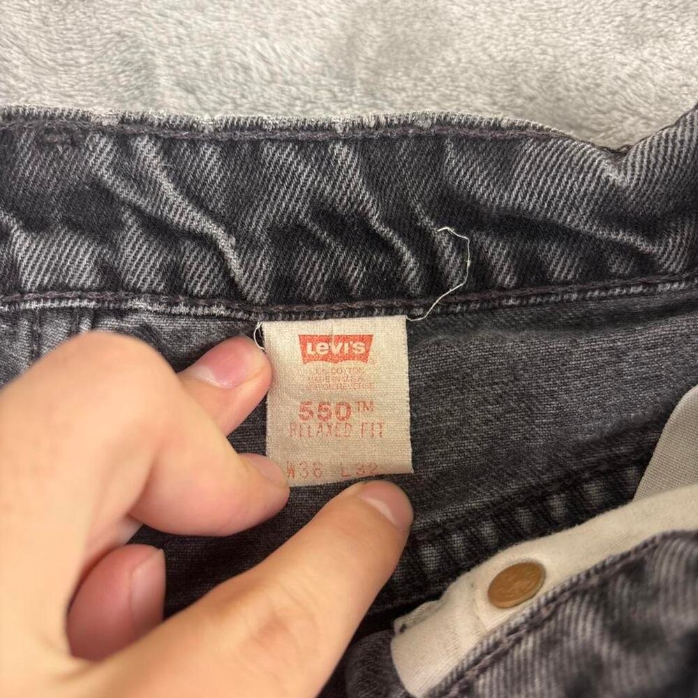 VTG 97 Levi’s 550 Relaxed Fit Jeans Men’s 36x32 {32x31.5} Faded Black Distressed - Picture 3 of 7